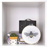 Bee Blackwork Embroidery Cross Stitch Kit, Anchor ABW0001