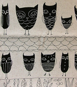 Linen Fabric, Kokka Owls Black, Annika Wester - per HALF meter