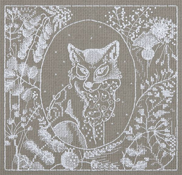 White Lace Fox Cross Stitch Kit, Panna J-1950