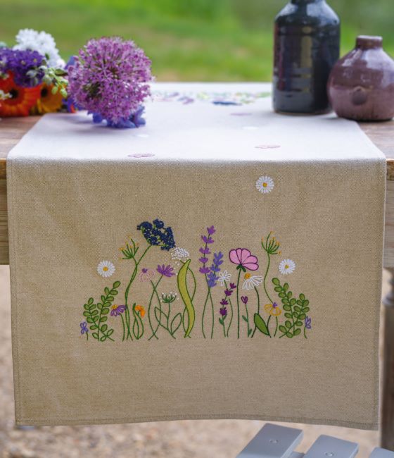 Purple Garden Splendour Tablecloth Embroidery Kit Runner, Vervaco PN-0216926