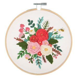 Roses Embroidery Kit, with hoop, Trimits TCK060