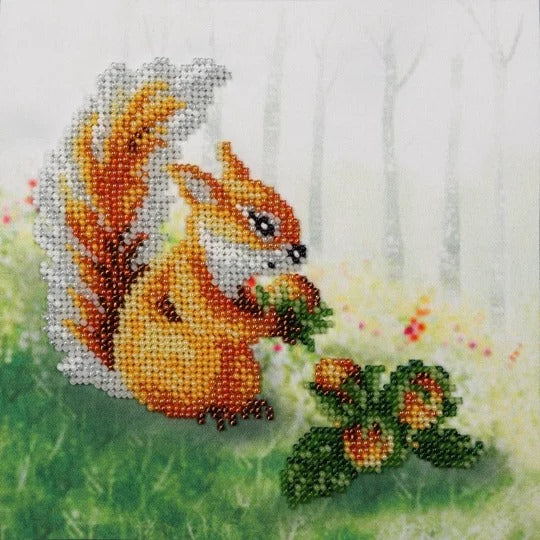Squirrel with a Nut Bead Embroidery Kit, VDV TN-0577