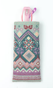 Fair Isle Tapestry Kit Glasses Case/Phone Case Needlepoint, Appletons
