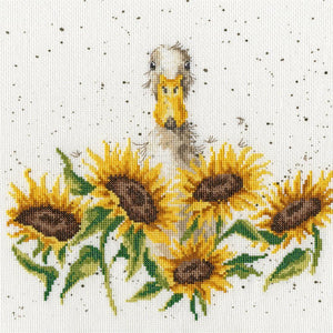 Cross Stitch Kit Sunshine, Hannah Dale Wrendale Designs XHD44