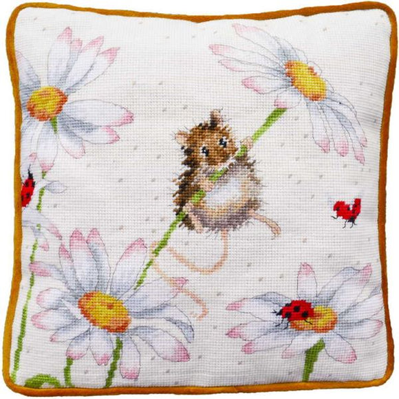 Daisy Mouse Tapestry Kit, Needlepoint Kit Bothy Threads THD80