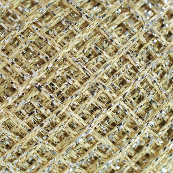 Goldfingering Metallic Needlework Thread - Pale Gold 04