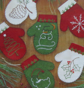 Wool Felt Embroidery Applique Kit, Christmas Mittens Ornaments / Gift Bags
