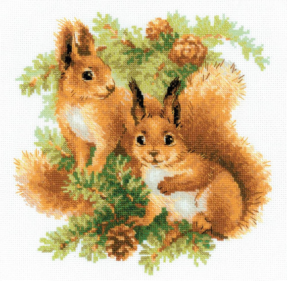 Cross Stitch Kit Red Squirrels, Counted Cross Stitch Kit Riolis R1491