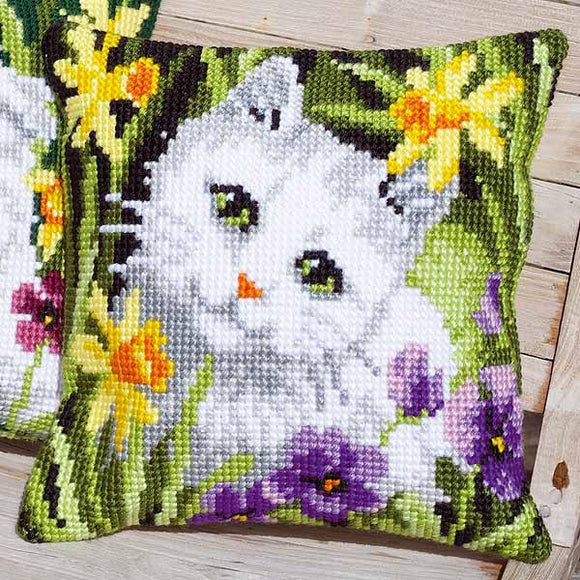 White Cat in Daffodils CROSS Stitch Tapestry Kit, Vervaco PN-0147362
