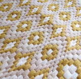 Bargello Gold COUNTED Tapestry Needlepoint Kit, Designer's Needle