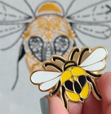 Bee Embroidery Kit, Paraffle Embroidery