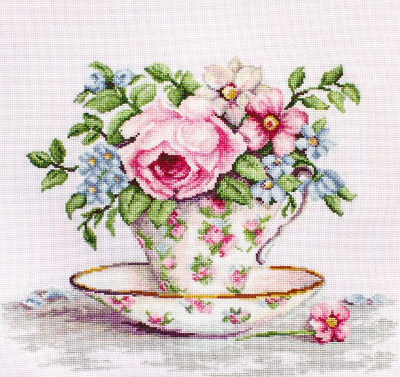 Blooms in a Teacup Cross Stitch Kit Luca-s B2321
