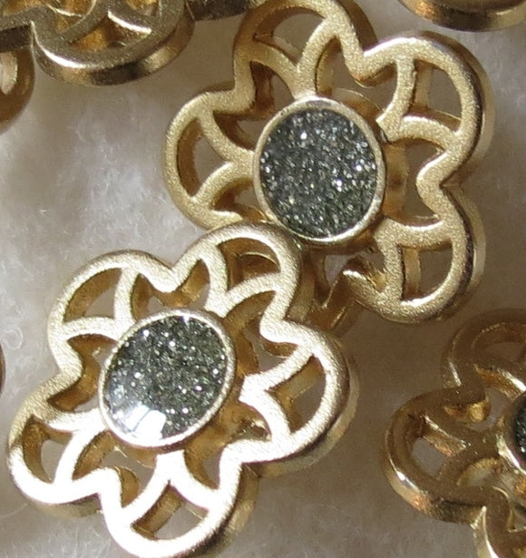 Metal Buttons, Gold Flower Silver Glitter Button - 14mm